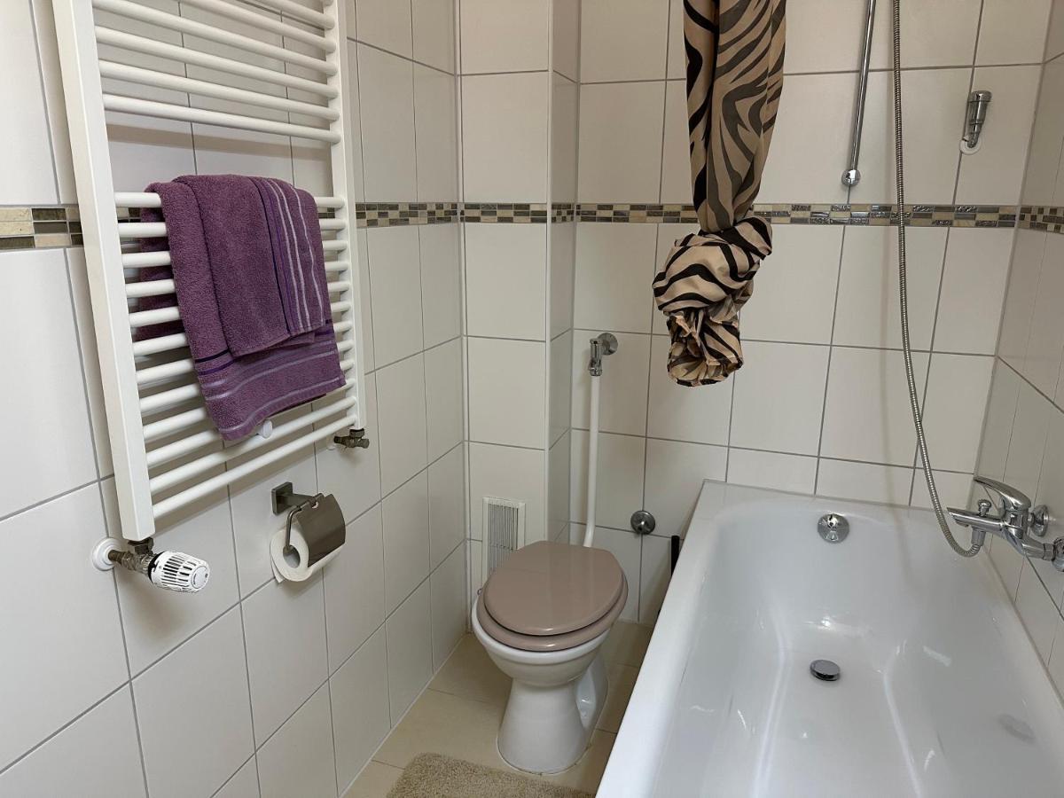 Ferienwohnung Kleine Oase In Essen-Sued Exterior foto